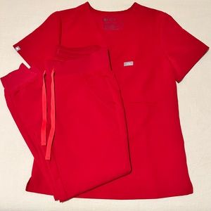 FIGS women’s scrub set - XS Catarina scrub top & XSP Zamora joggers NWOT